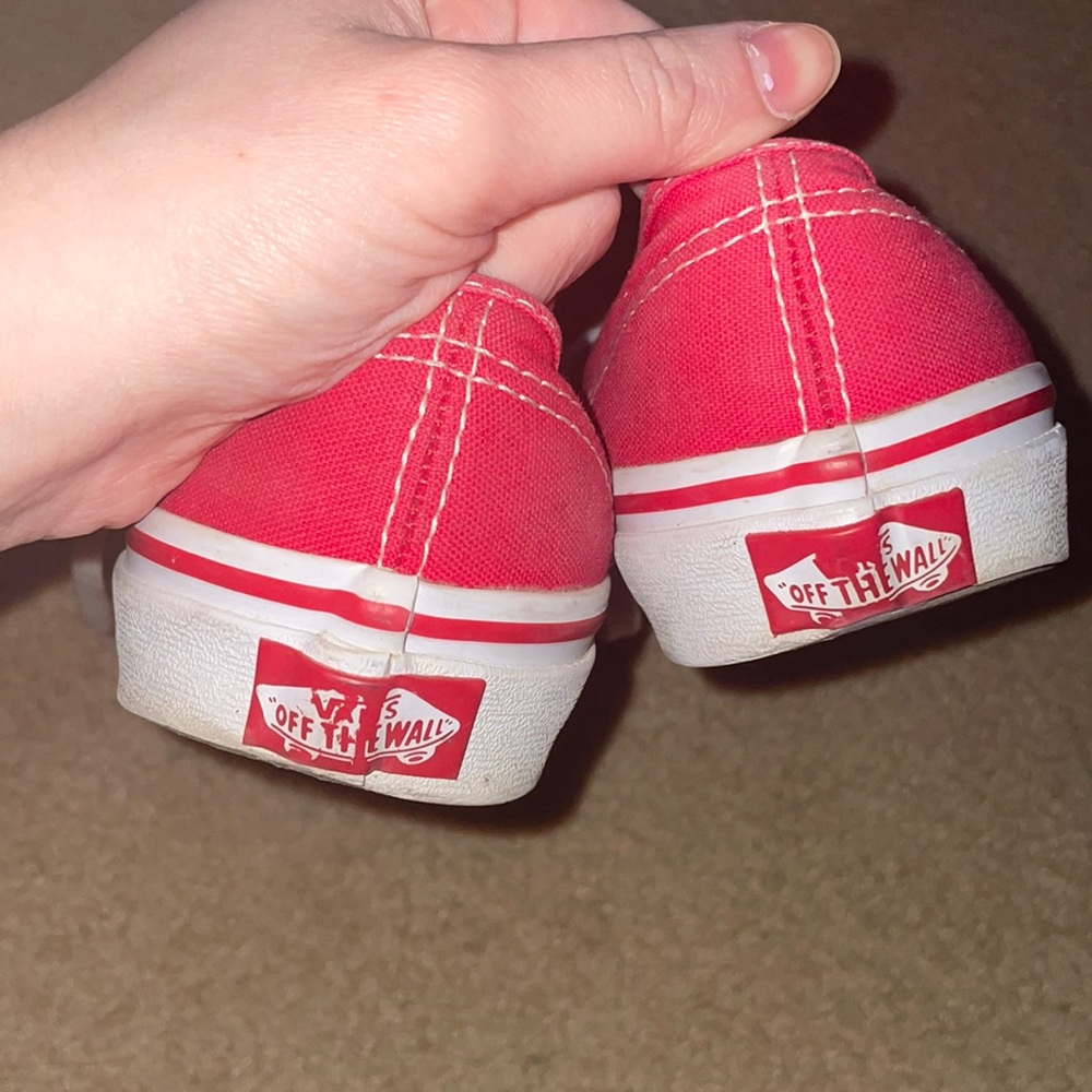 Vans - Picture 3 of 3
